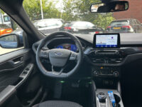 55869979-ford-kuga-2022