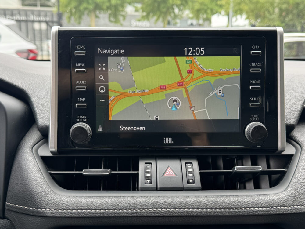 55921450-toyota-rav4-2019