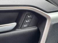55921450-toyota-rav4-2019