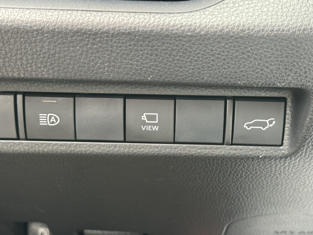 55921450-toyota-rav4-2019