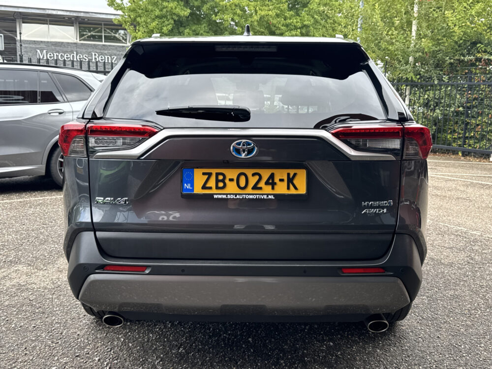 55921450-toyota-rav4-2019