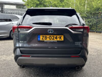 55921450-toyota-rav4-2019