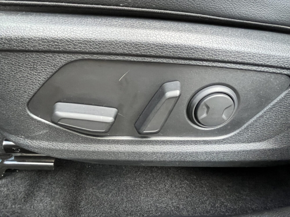 55945221-kia-sportage-2022