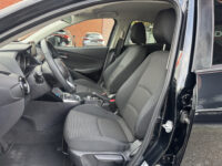 56024572-mazda-2-2019