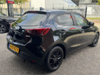 56024572-mazda-2-2019