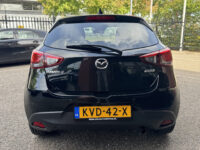 56024572-mazda-2-2019