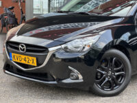 56024572-mazda-2-2019