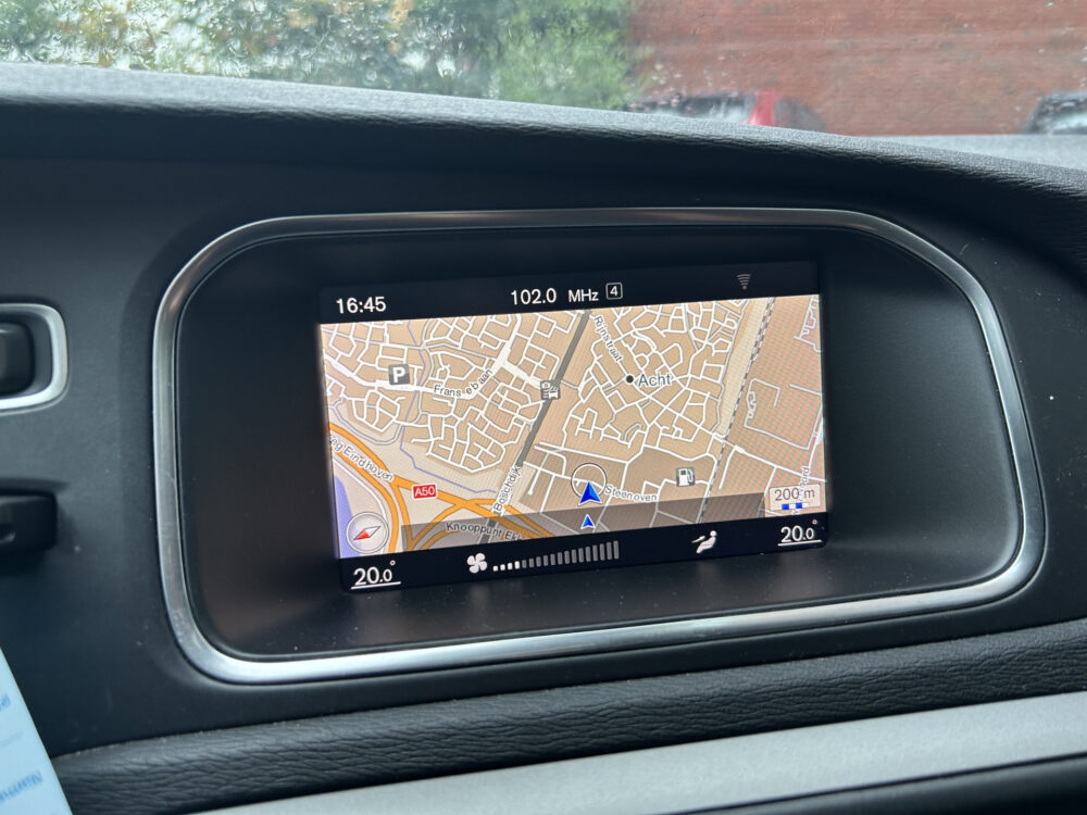 Volvo V40