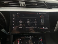 56194232-audi-e-tron-2022