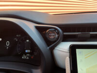 56257844-lexus-lbx-2025