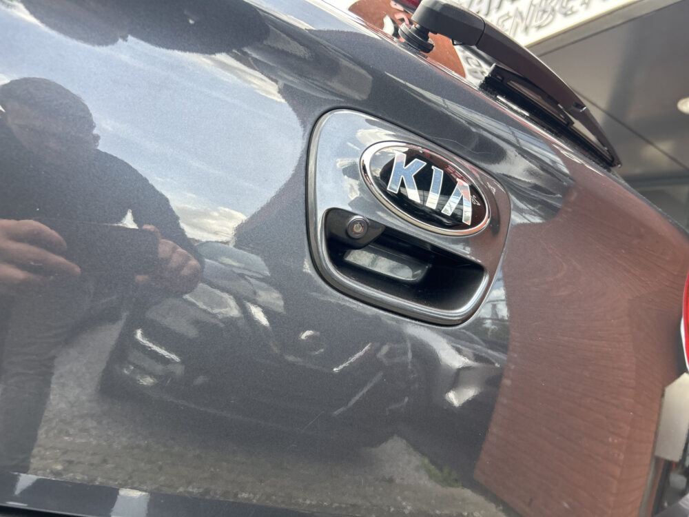 56297841-kia-rio-2017