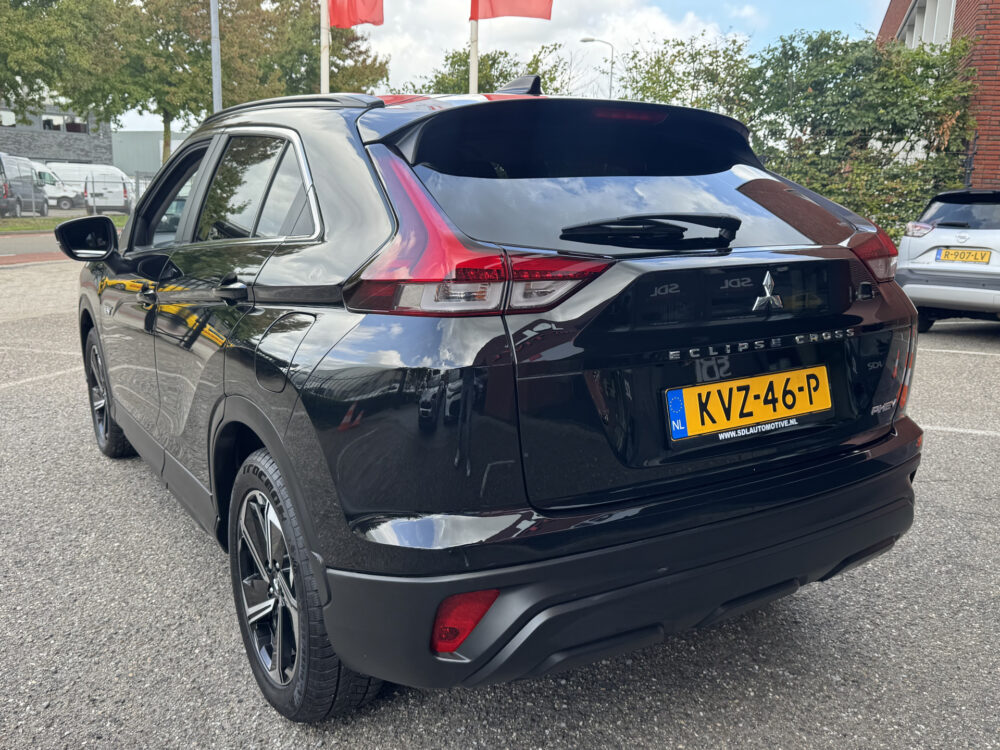56299783-mitsubishi-eclipse-cross-2022