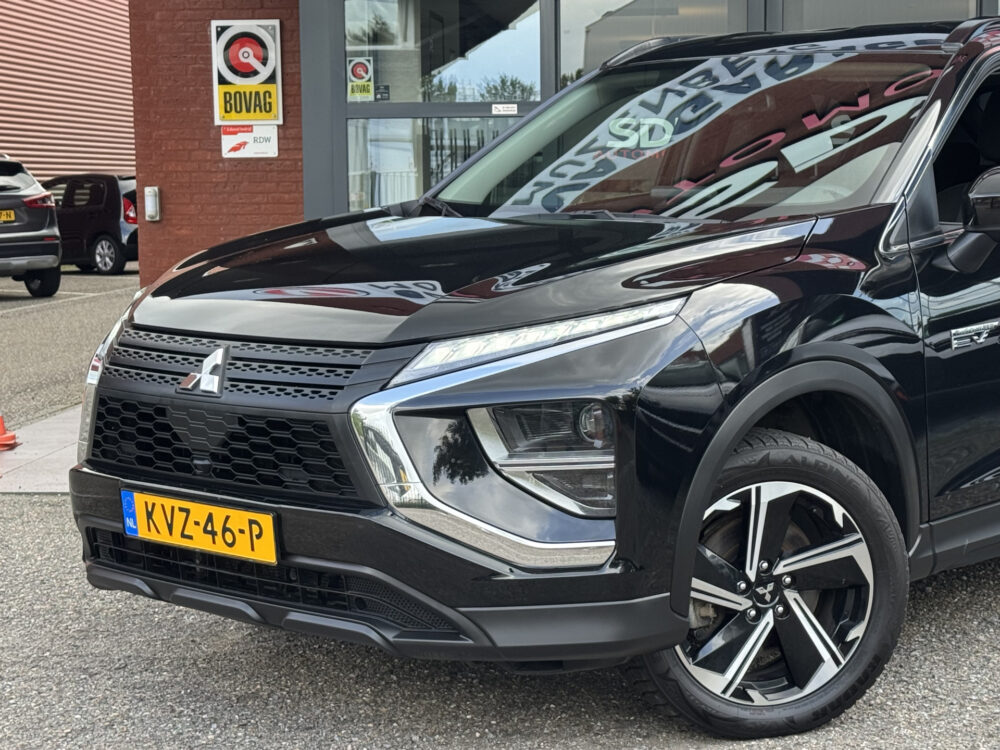 56299783-mitsubishi-eclipse-cross-2022