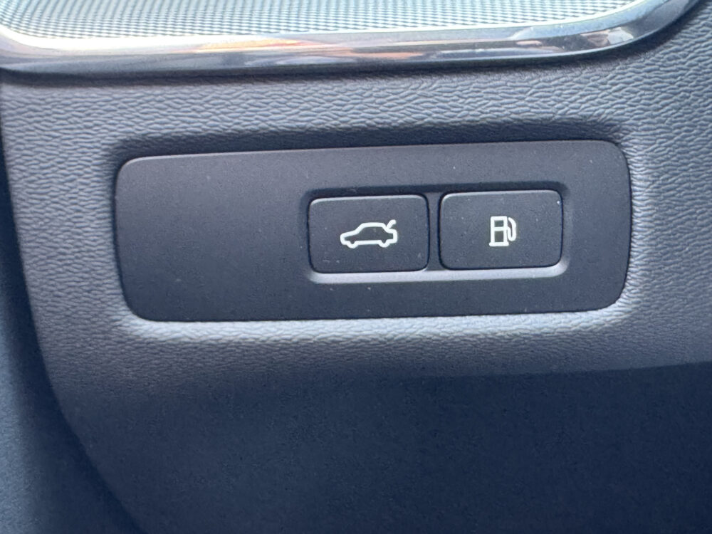 56360508-volvo-xc60-2024