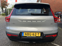 56426563-volvo-xc40-2022