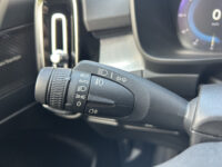 56426563-volvo-xc40-2022