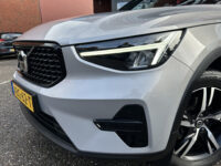 56426563-volvo-xc40-2022