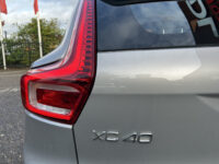 56426563-volvo-xc40-2022