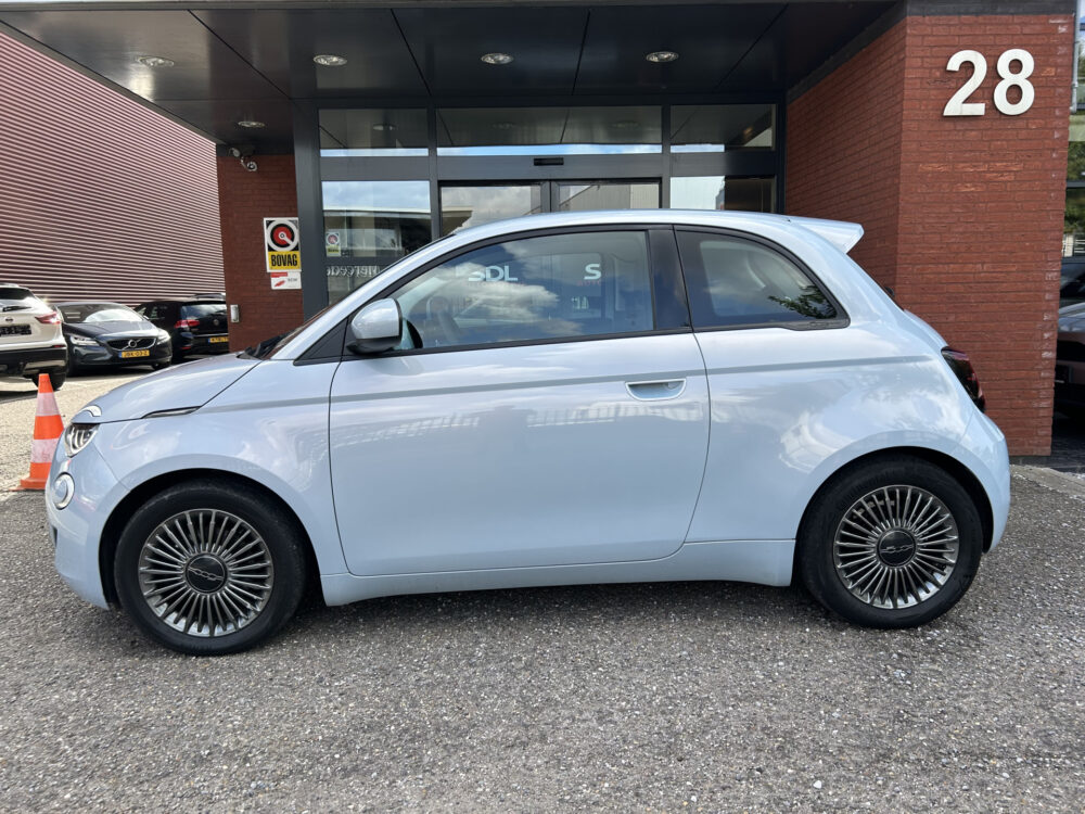 Fiat 500E