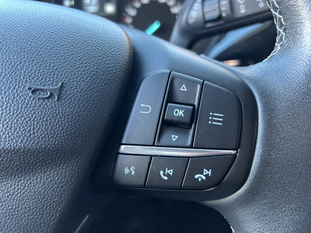 56557941-ford-fiesta-2020