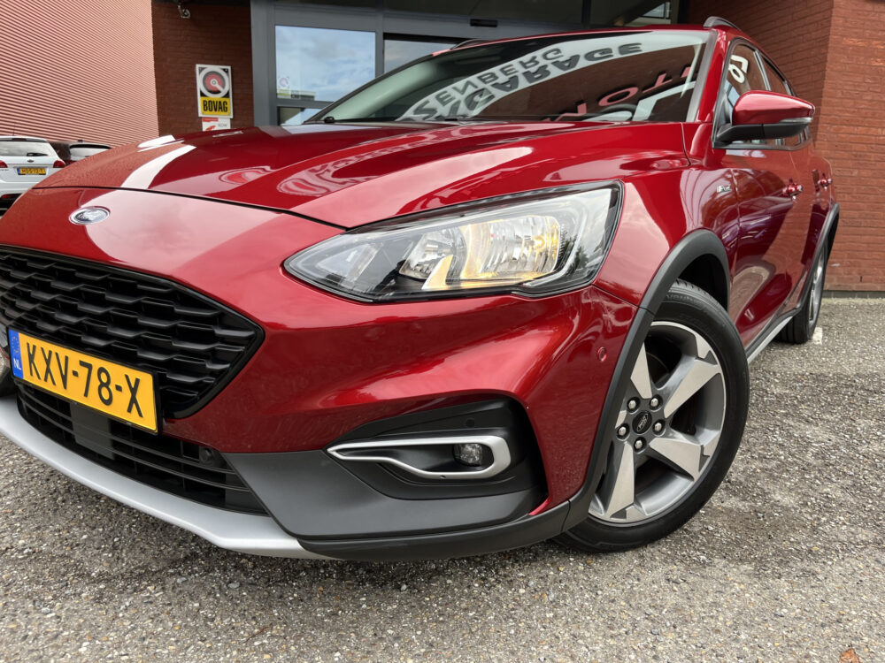 56603423-ford-focus-wagon-2019