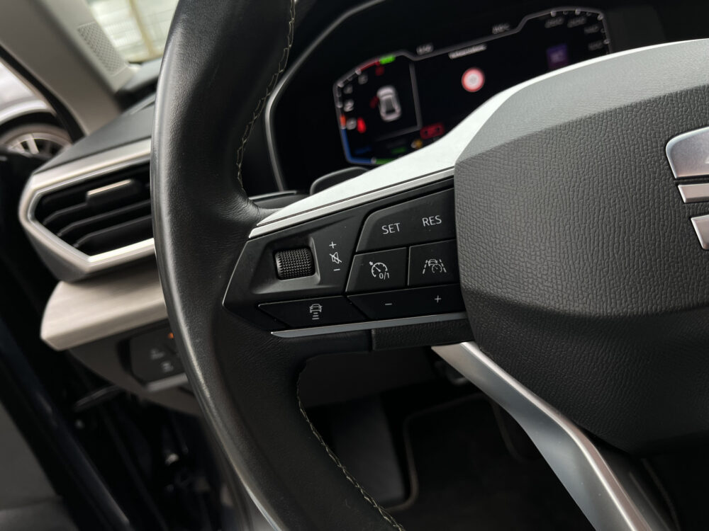 56628141-seat-leon-2021