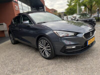 56628141-seat-leon-2021
