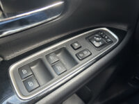 56660255-mitsubishi-outlander-2020