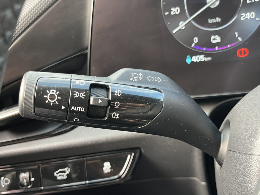 56686694-kia-e-niro-2022