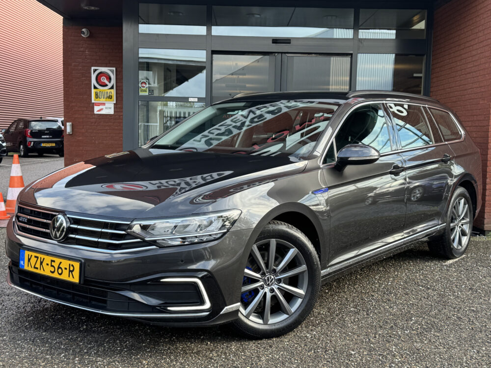56731222-volkswagen-passat-2022
