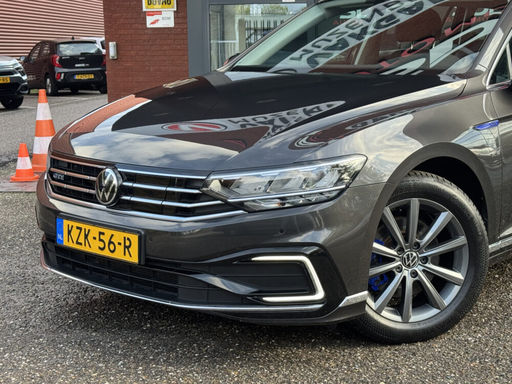 56731222-volkswagen-passat-2022