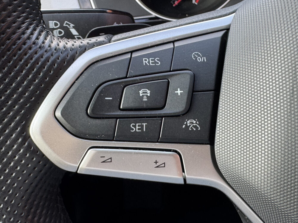 56731222-volkswagen-passat-2022
