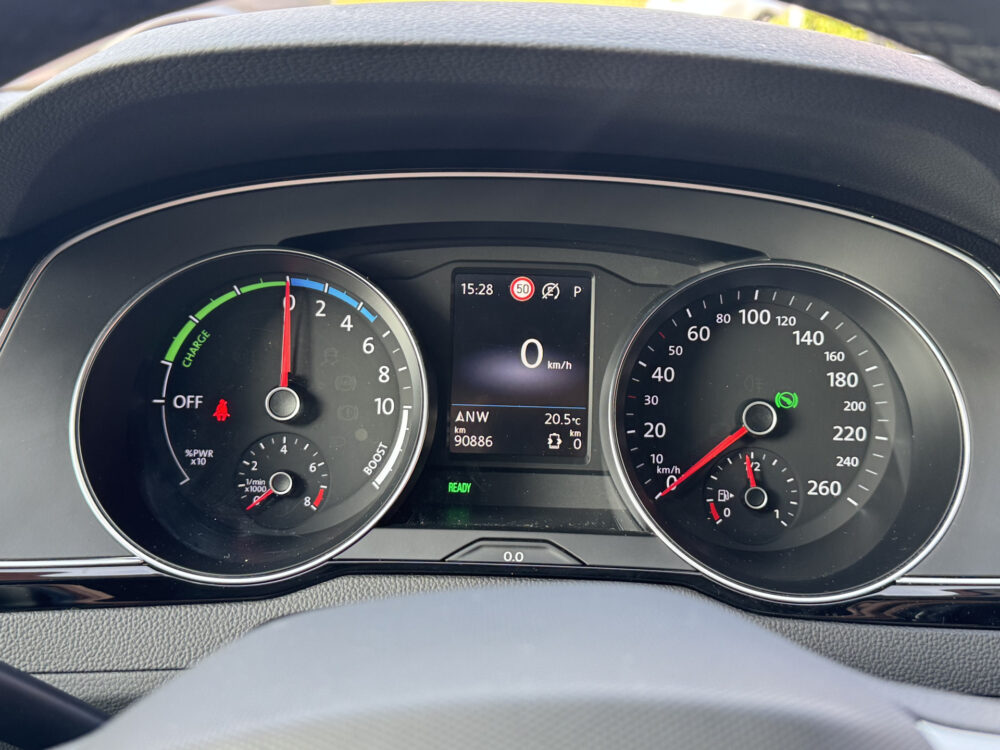 56731222-volkswagen-passat-2022