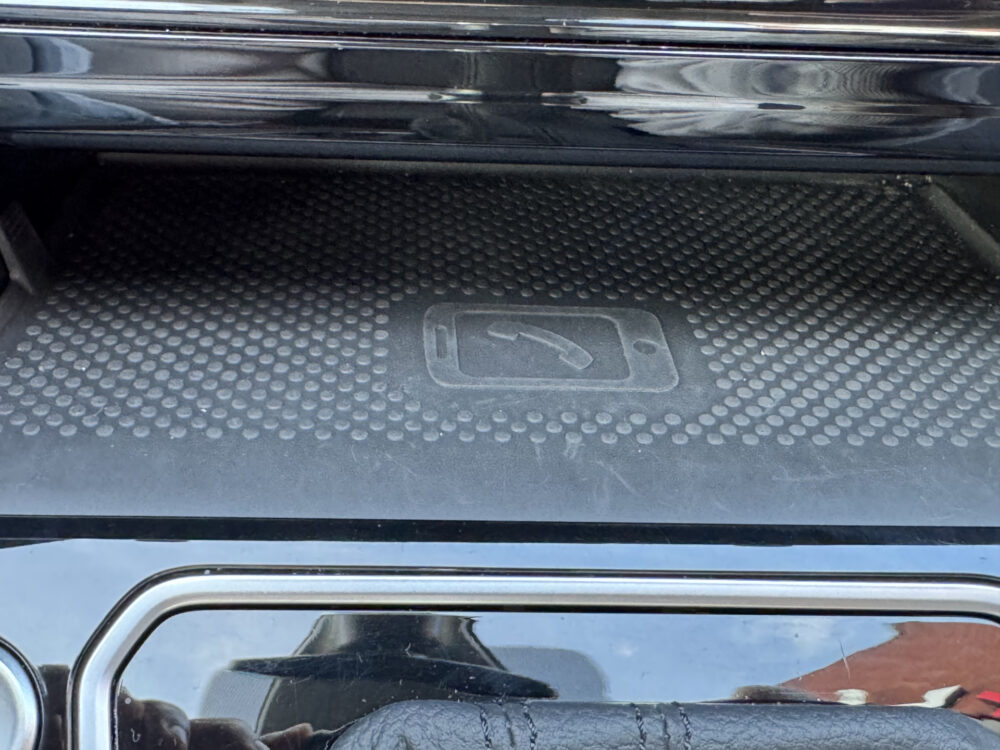 56731222-volkswagen-passat-2022