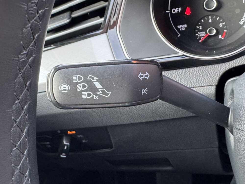 56731222-volkswagen-passat-2022