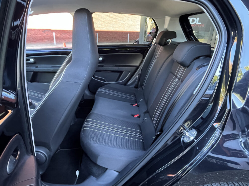 56795653-seat-mii-2018