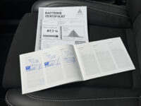 56810177-volvo-xc40-2021