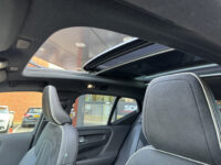 56810177-volvo-xc40-2021