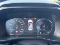 56810177-volvo-xc40-2021