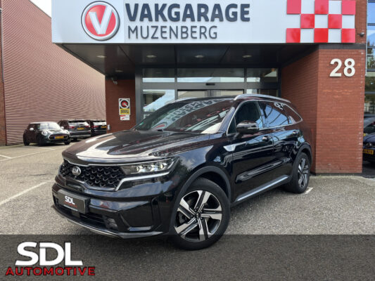 56826730-kia-sorento-2021