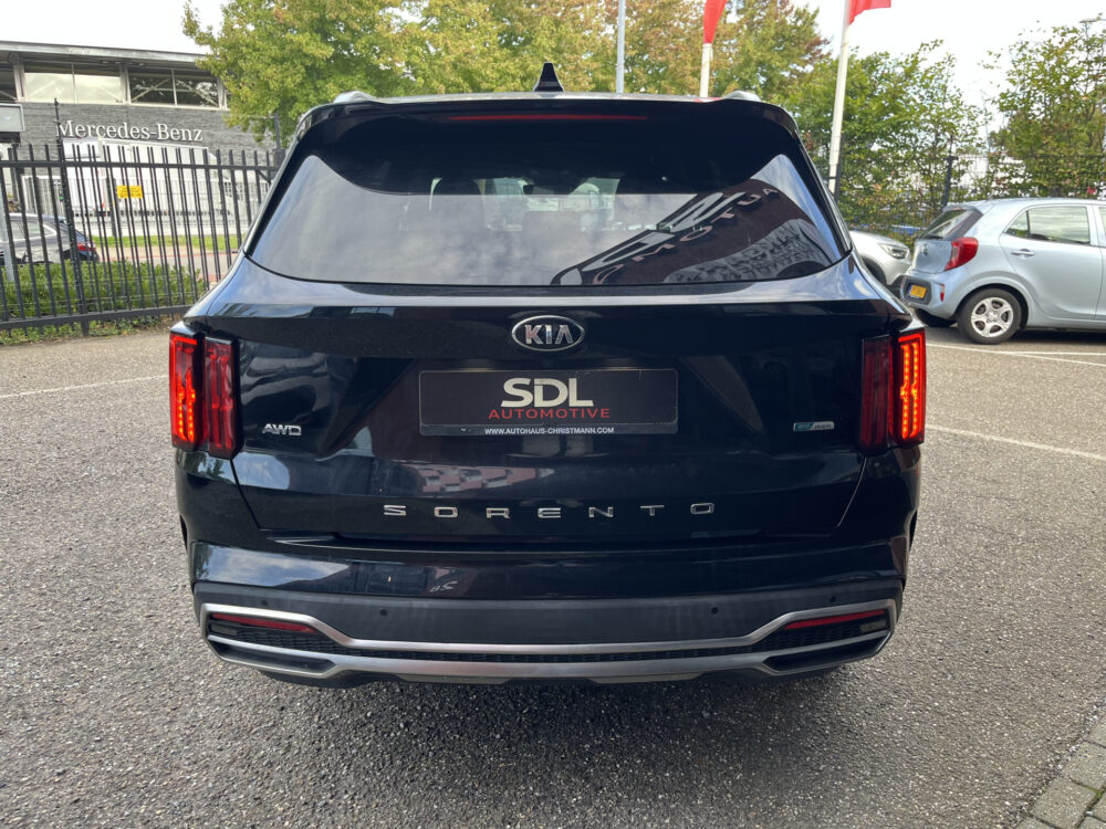 56826730-kia-sorento-2021