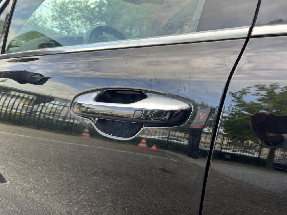 56826730-kia-sorento-2021