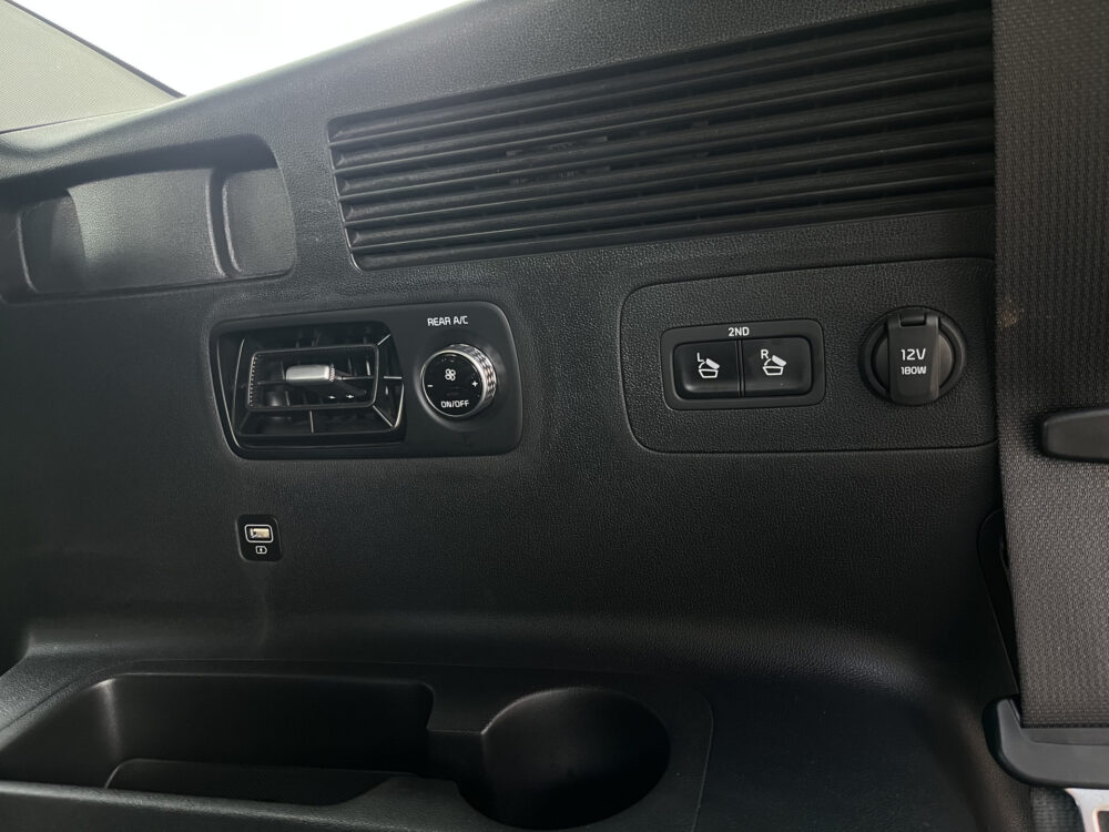 56826730-kia-sorento-2021