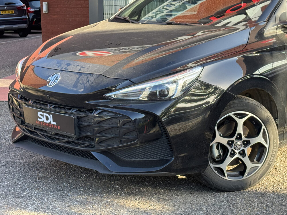 56836075-mg-mg3-hybrid-2025