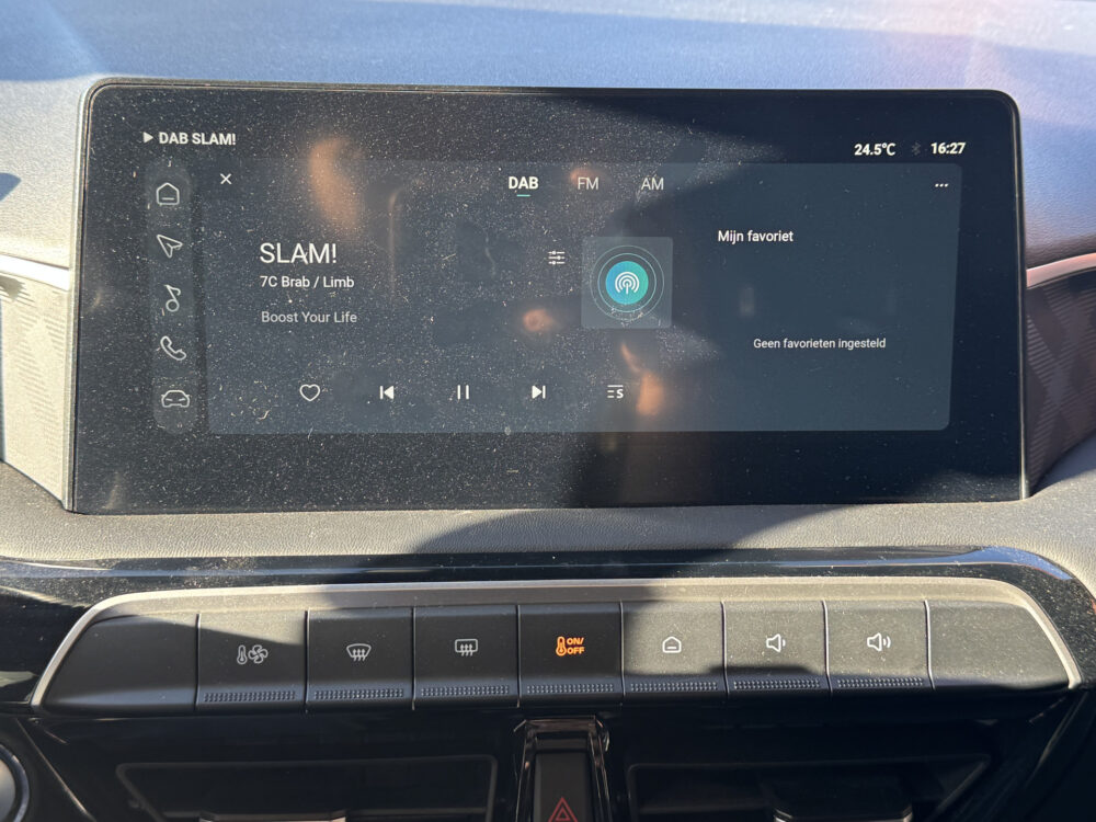 56836075-mg-mg3-hybrid-2025