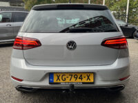 56857692-volkswagen-golf-2019