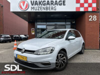 56857692-volkswagen-golf-2019