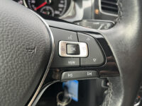 56857692-volkswagen-golf-2019