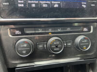 56857692-volkswagen-golf-2019