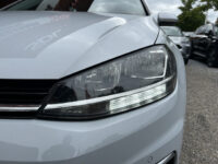 56857692-volkswagen-golf-2019
